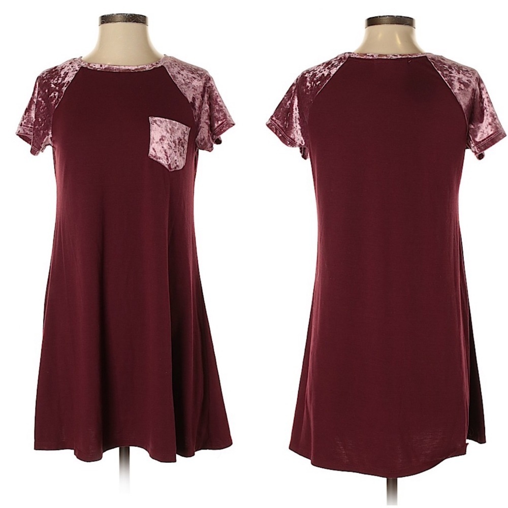 Wallflower Velvet Detail Short-Sleeve Dress sz S
